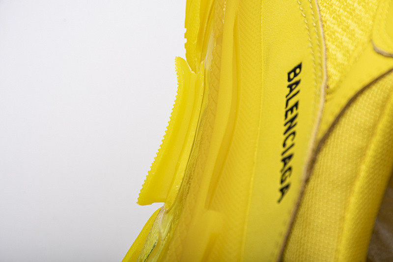 Ba1en*iaga triple s yellow