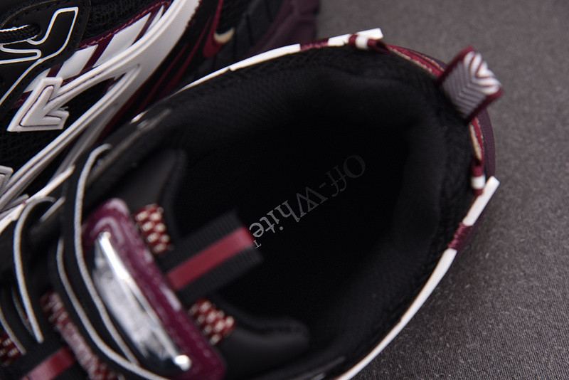 OWT Be Right Back Burgundy SNEAKERS