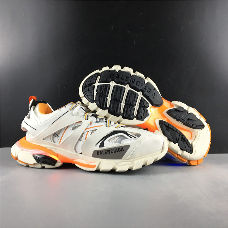 Ba1en*iaga 3.0 track trainer orange white with led