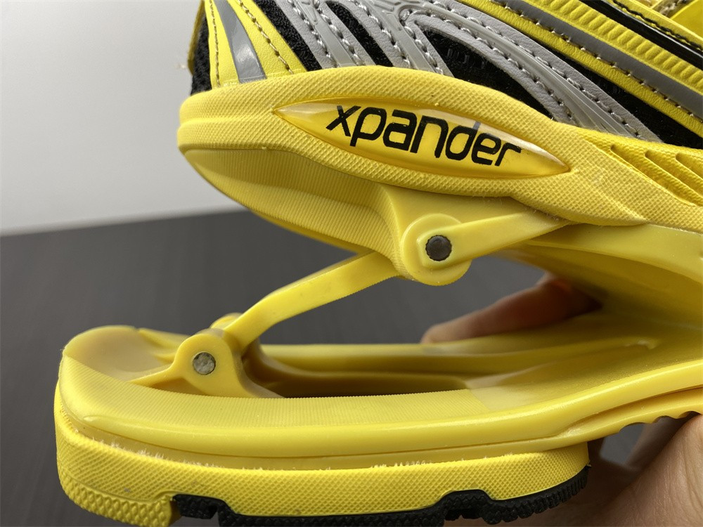 Ba*len*cia*ga x-pander 6.0 yellow and black