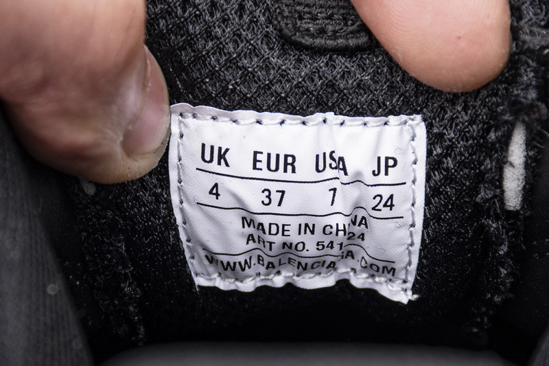 Ba*len*cia*ga triple s triple black 541624- w09o1-1000