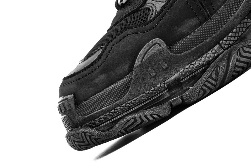 Ba*len*cia*ga triple s triple black 541624- w09o1-1000