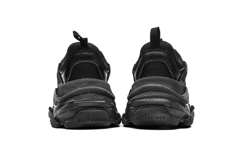 Ba*len*cia*ga triple s triple black 541624- w09o1-1000
