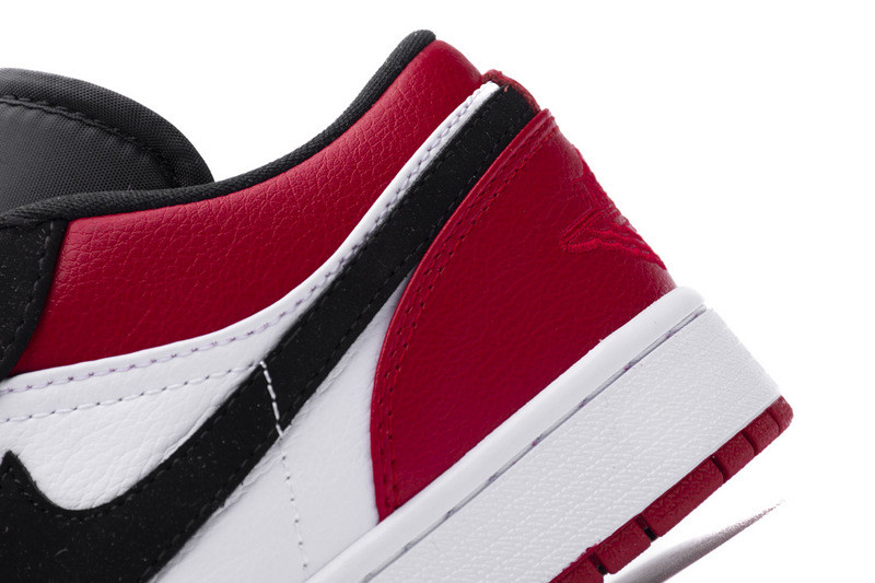 jordan 1 low black toe 553558-116