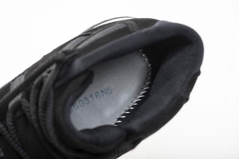 air jordan 11 retro cap and gown 378037-005