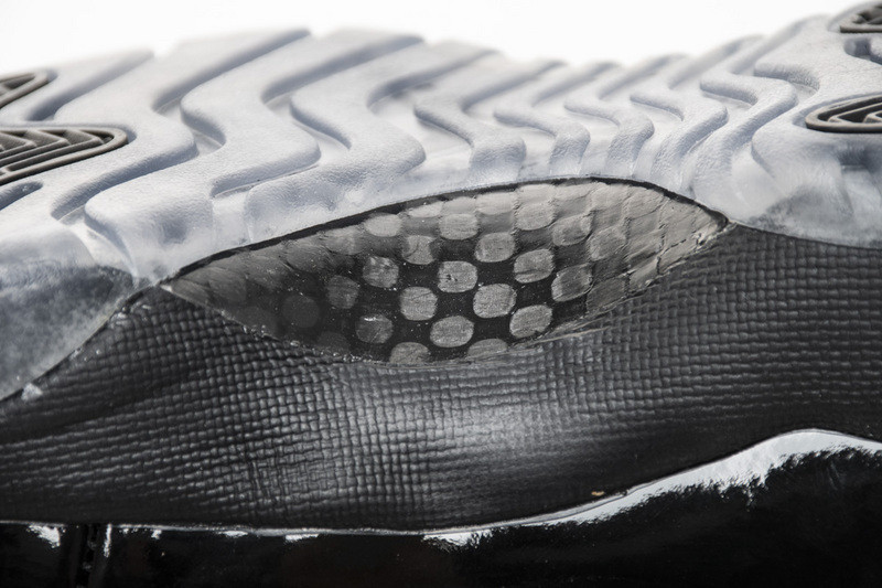 air jordan 11 retro cap and gown 378037-005