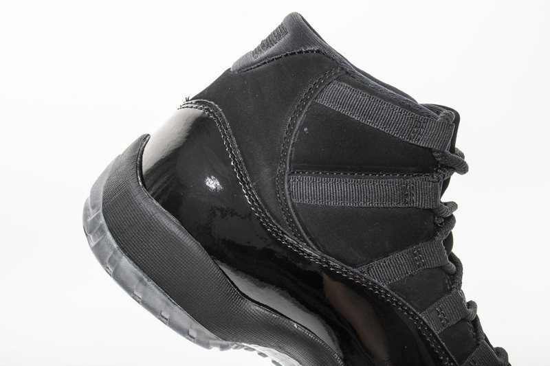 air jordan 11 retro cap and gown 378037-005