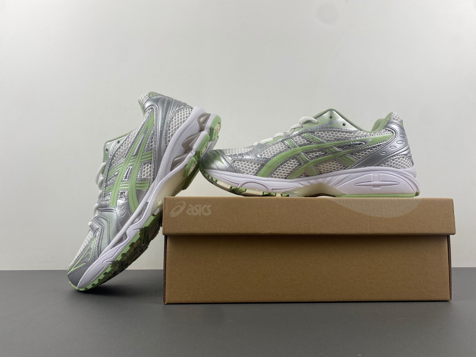 As*ic*s (wmns) gel-kayano 14 