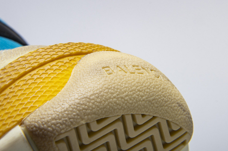 Ba*len*cia*ga triple s trainer blue red 2018