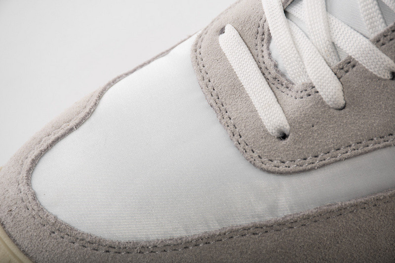 Ba*len*cia*ga white triple s trainers