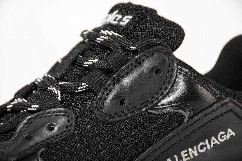 Ba*len*cia*ga triple s triple black