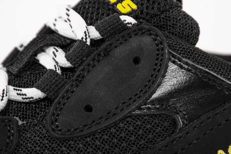 Ba*len*cia*ga triple s trainers black yellow women