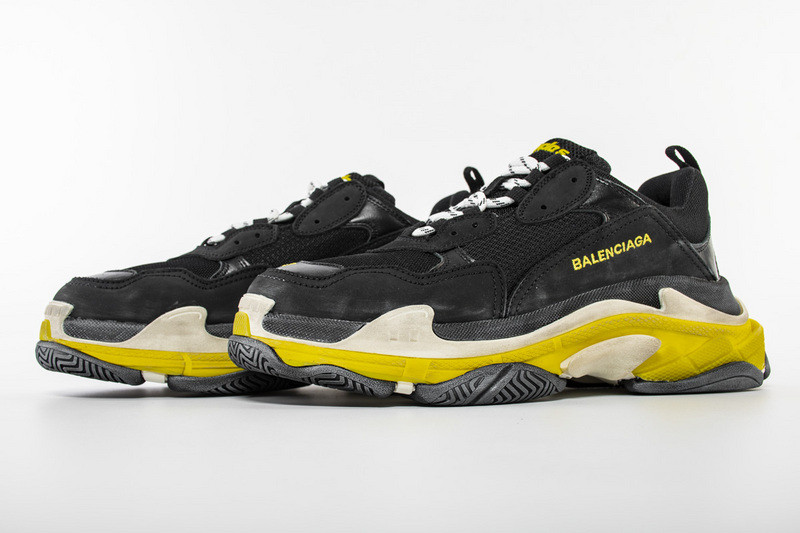 Ba*len*cia*ga triple s trainers black yellow women