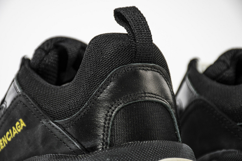 Ba*len*cia*ga triple s trainers black yellow women