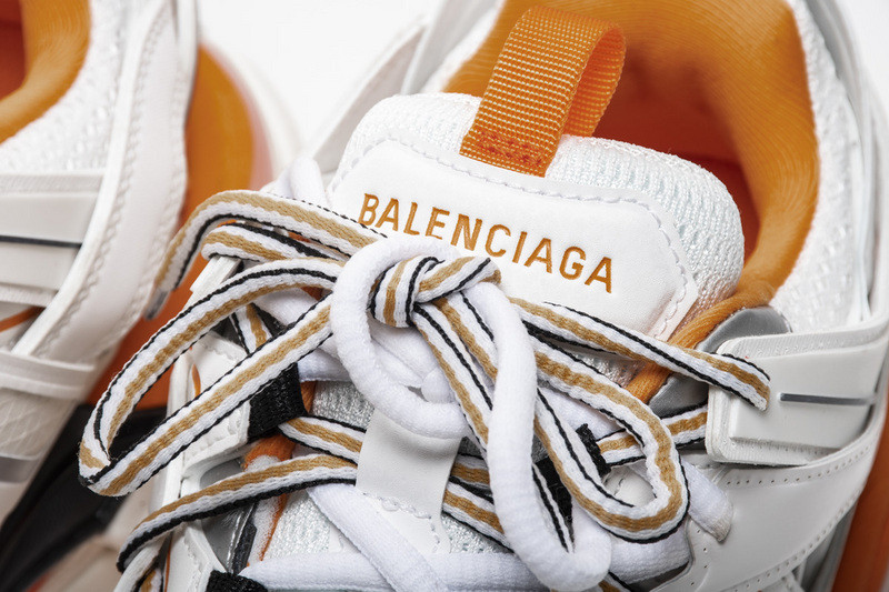 Ba*len*cia*ga 3.0 track trainer orange white
