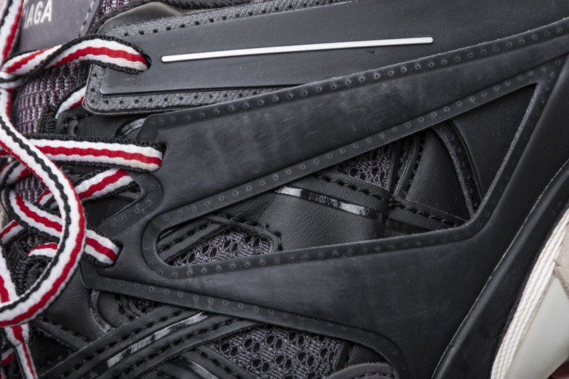 Ba*len*cia*ga 3.0 track trainer black red