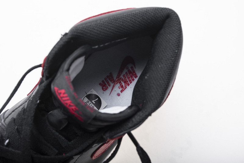 air jordan 1 retro high banned black red 555088-001