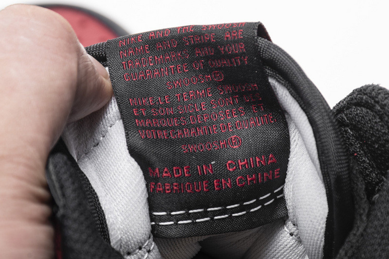 air jordan 1 retro high banned black red 555088-001