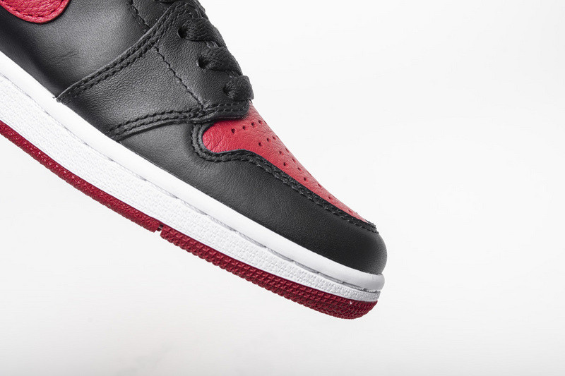 air jordan 1 retro high banned black red 555088-001