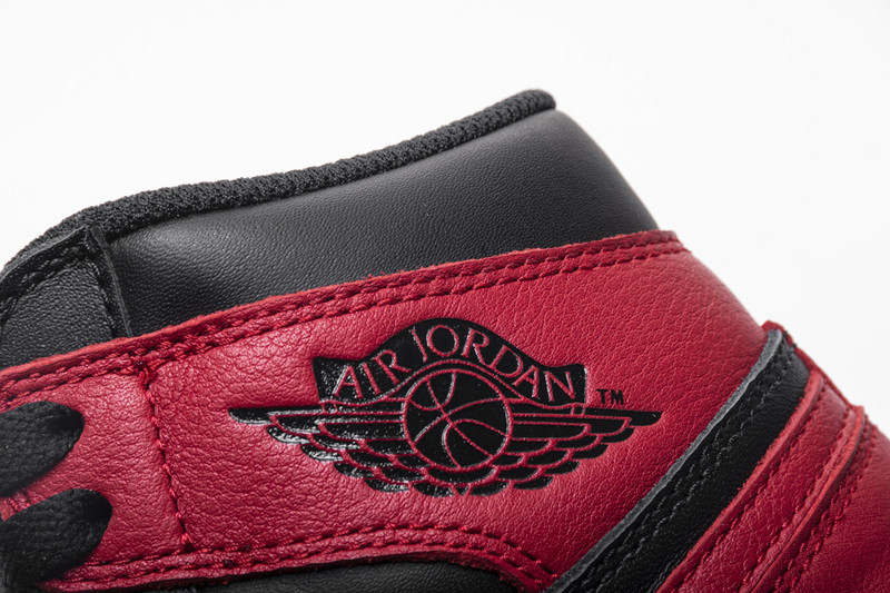 air jordan 1 retro high banned black red 555088-001