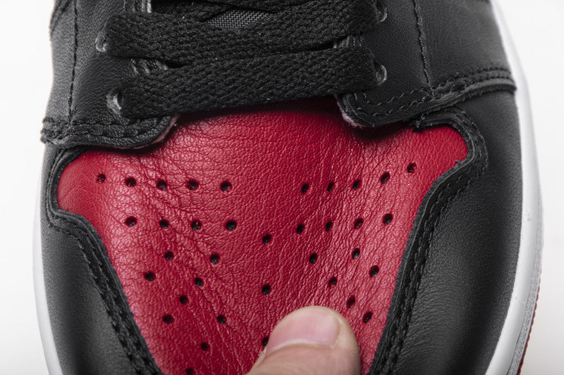 air jordan 1 retro high banned black red 555088-001