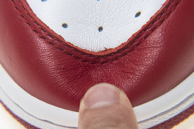 air jordan 1 retro high og chicago 555088-101