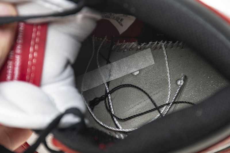 air jordan 1 retro high og chicago 555088-101