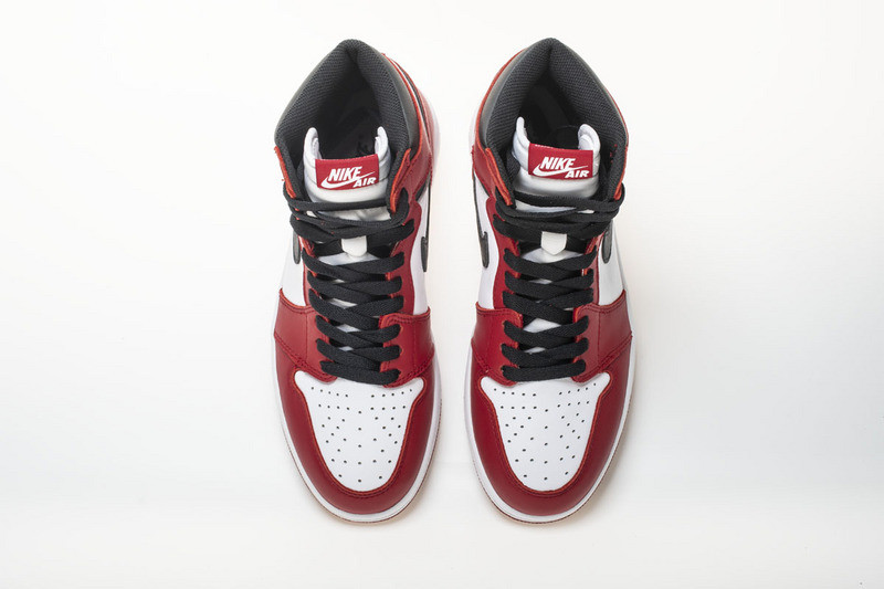 air jordan 1 retro high og chicago 555088-101