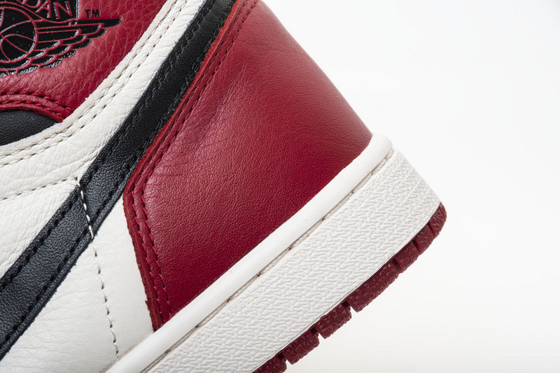 air jordan 1 retro high og bred toe 555088-610