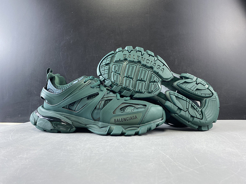 Ba*len*cia*ga track sneaker