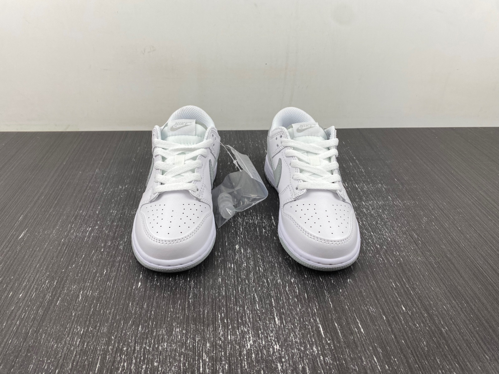 nike dunk low white pure platinum (ps) kids dh9756-102