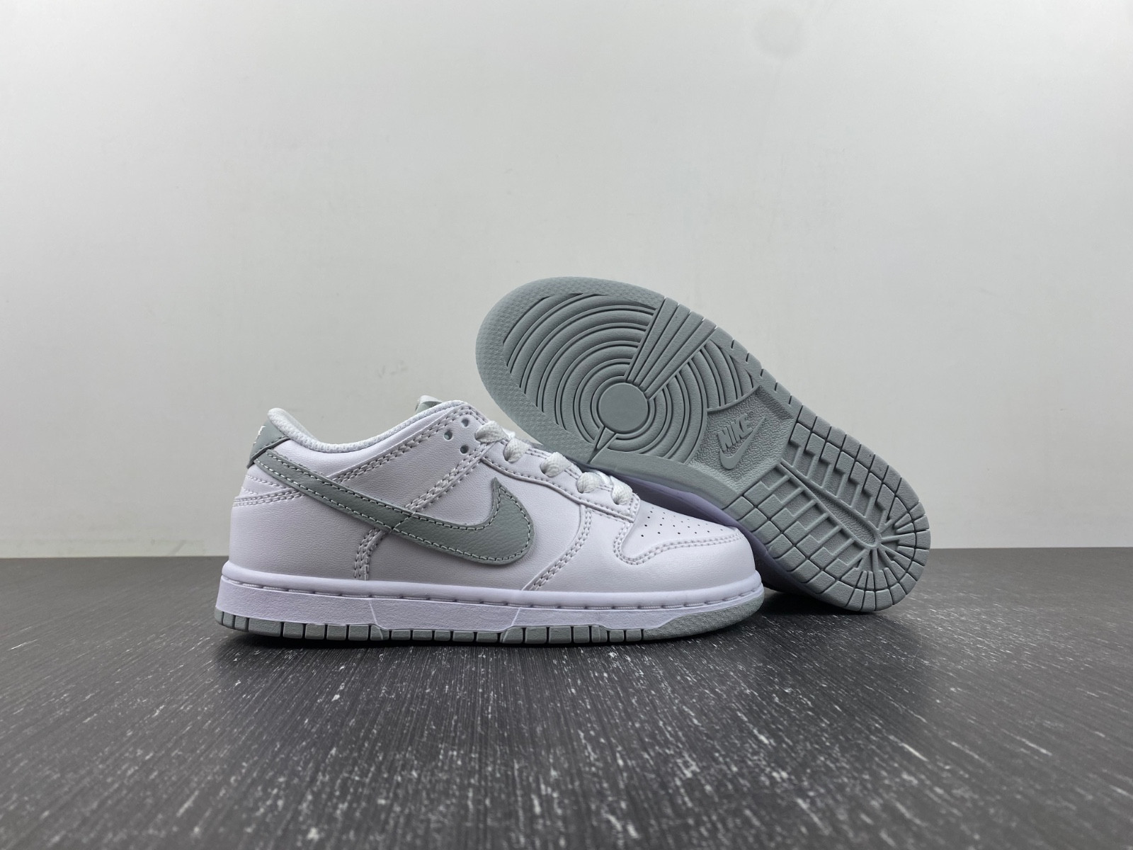 nike dunk low white pure platinum (ps) kids dh9756-102