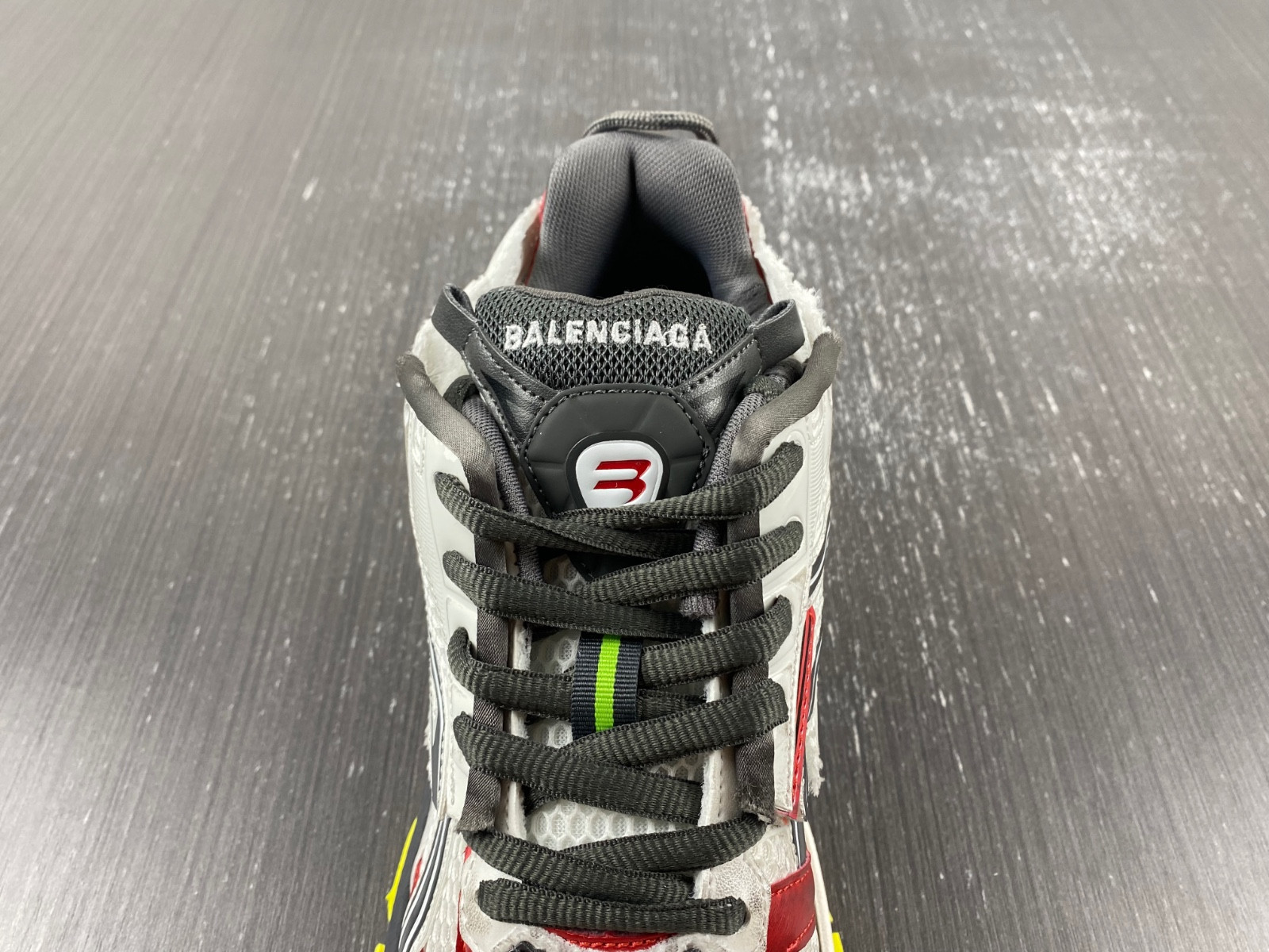 Ba*len*cia*ga runner sneaker