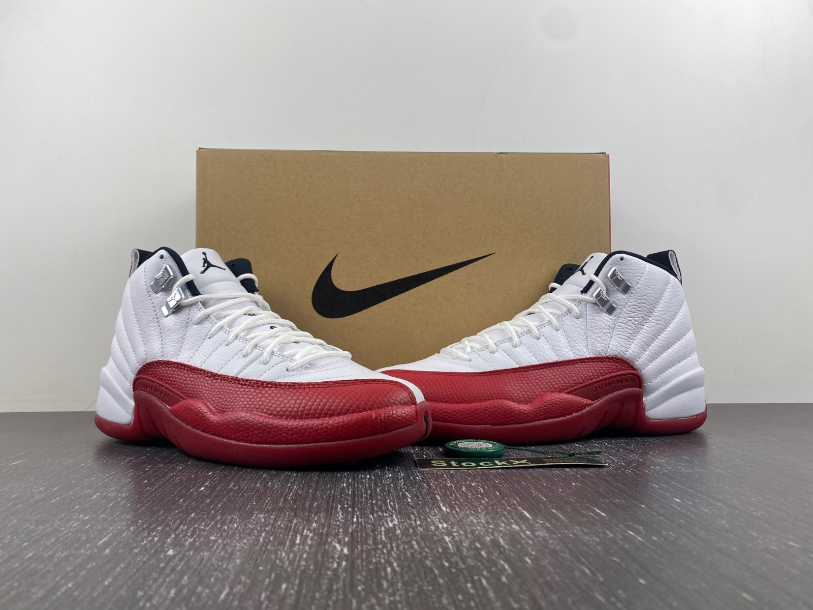 air jordan 12 cherry ct8013-116