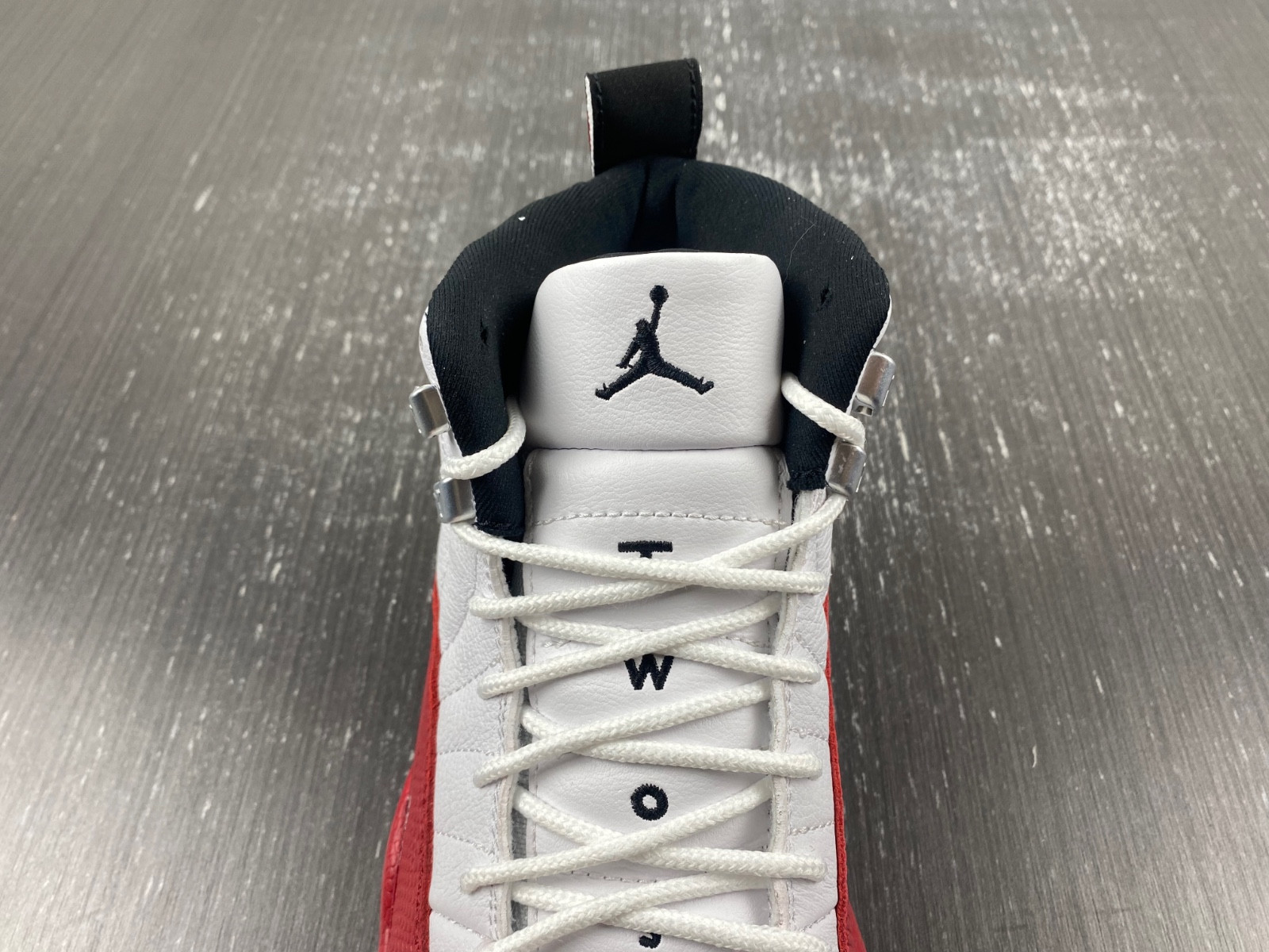 air jordan 12 cherry ct8013-116