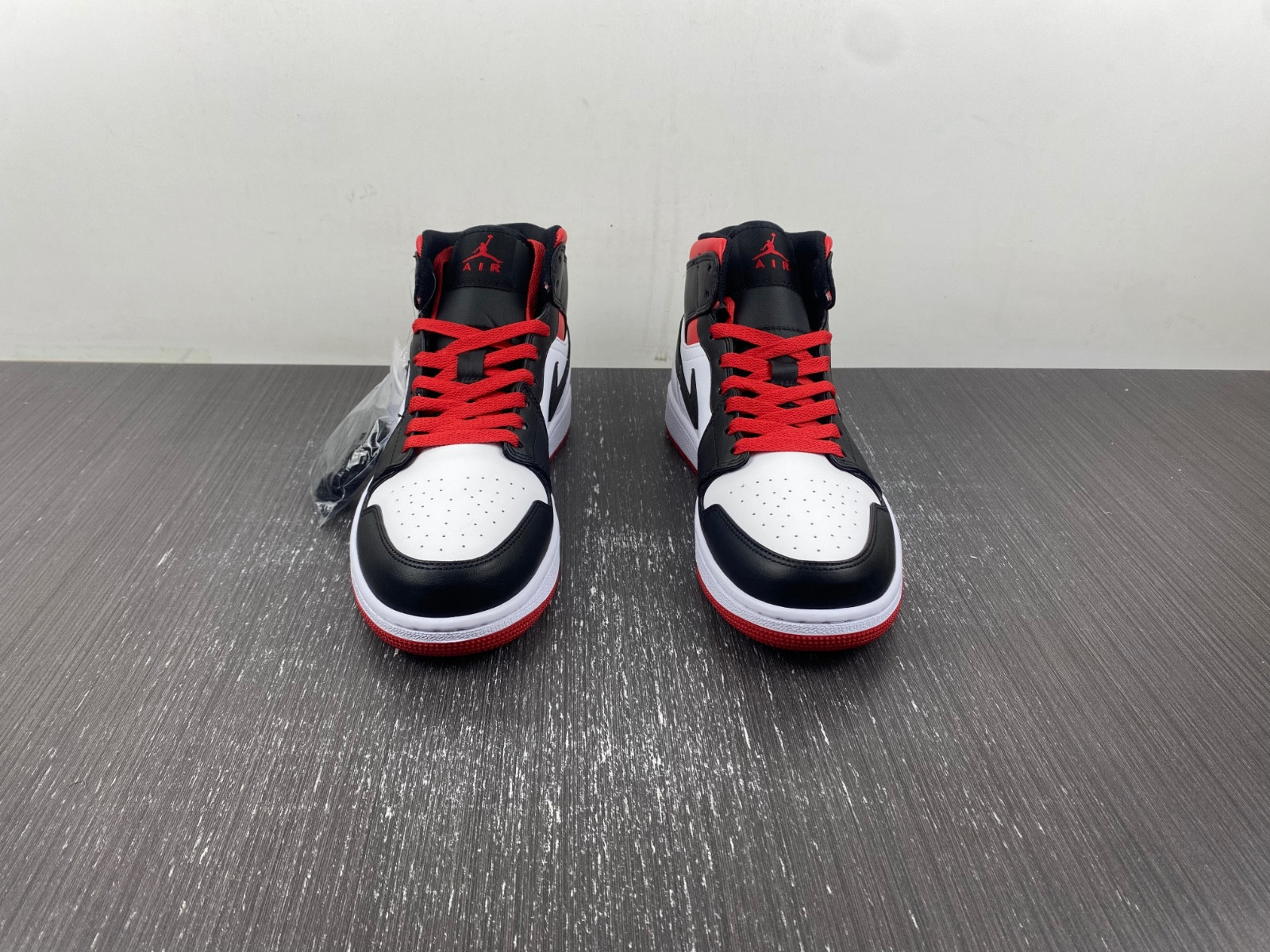 air jordan 1 mid 