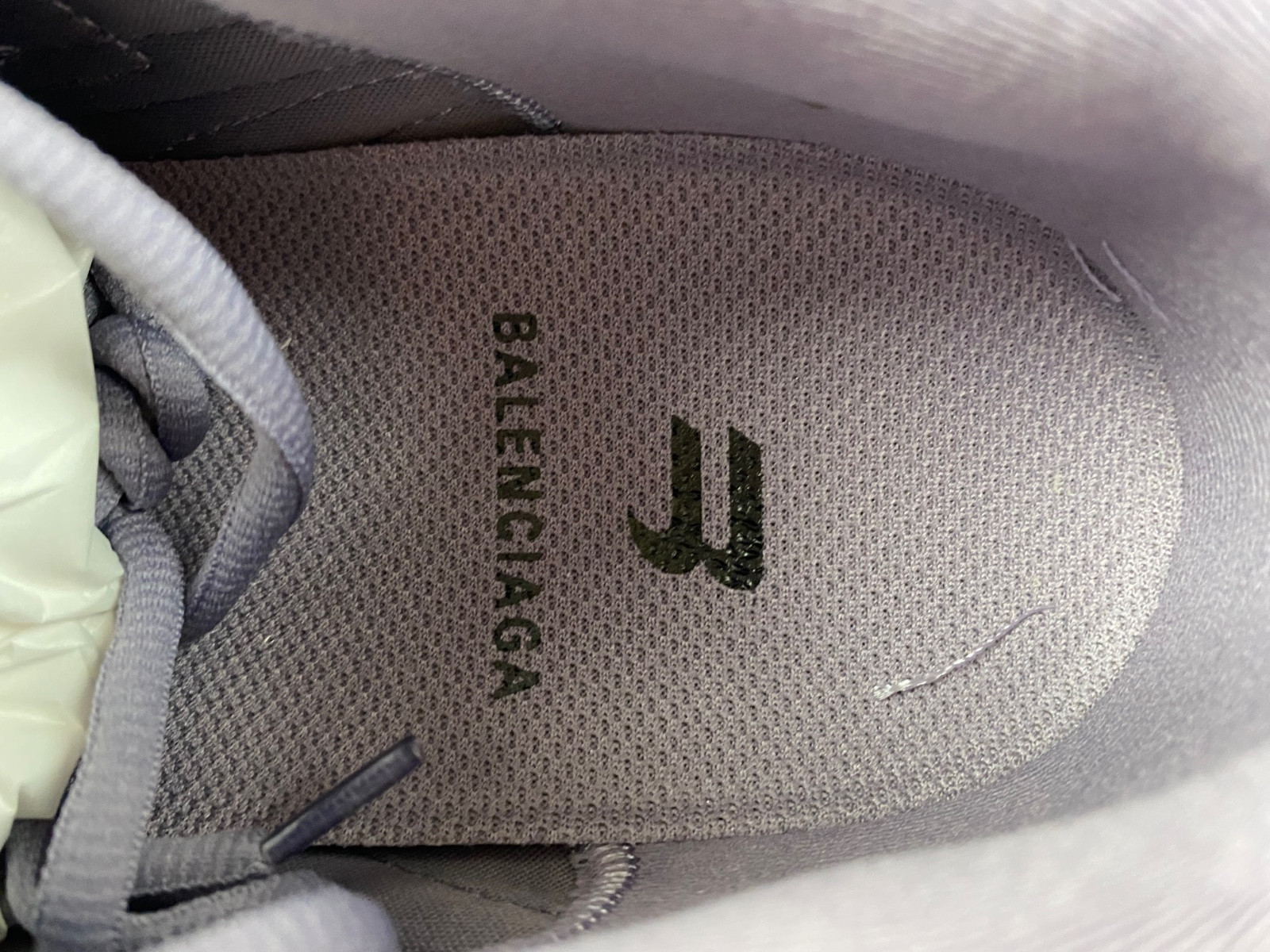 Ba*len*cia*ga defender sneaker