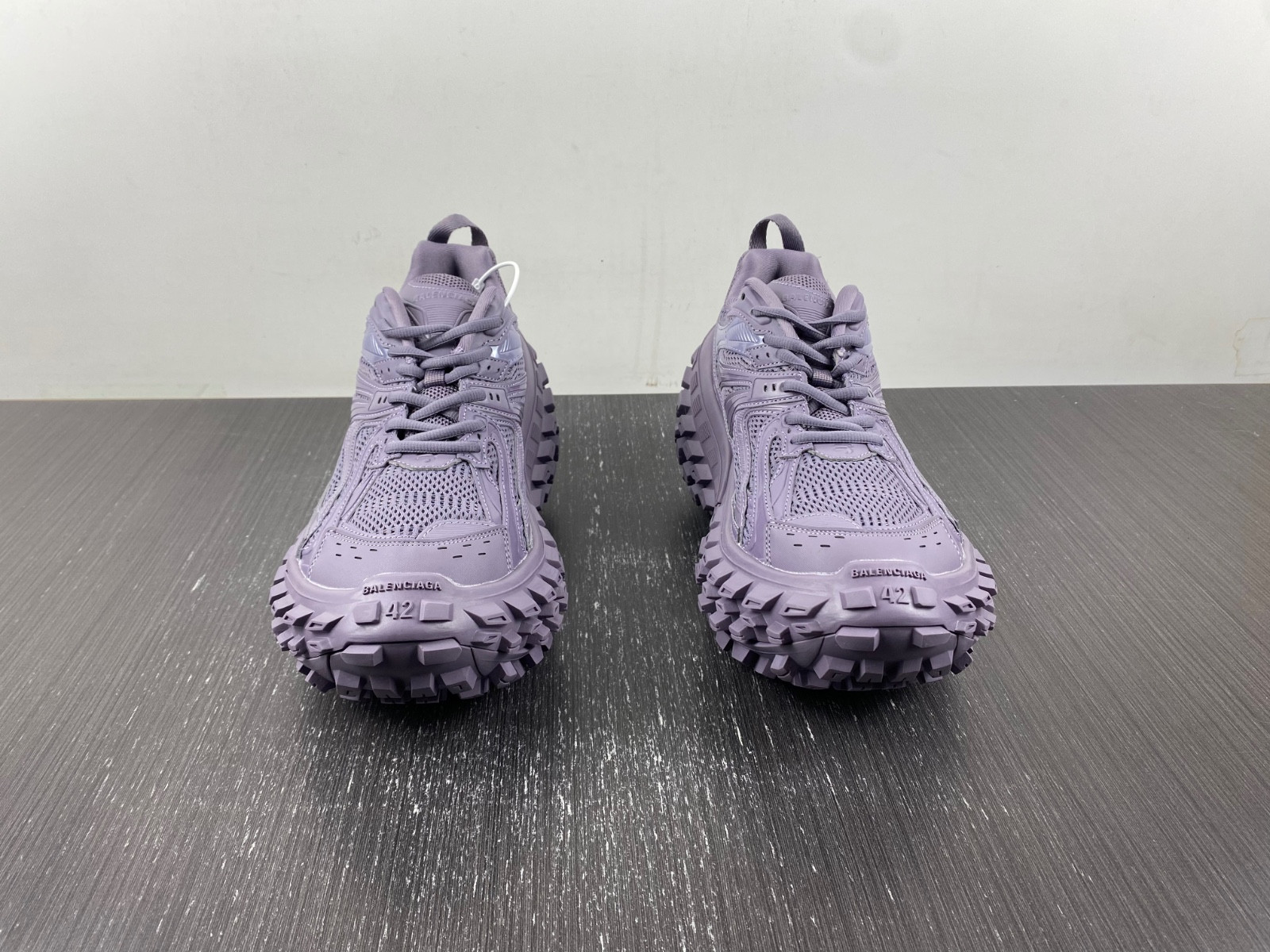 Ba*len*cia*ga defender sneaker