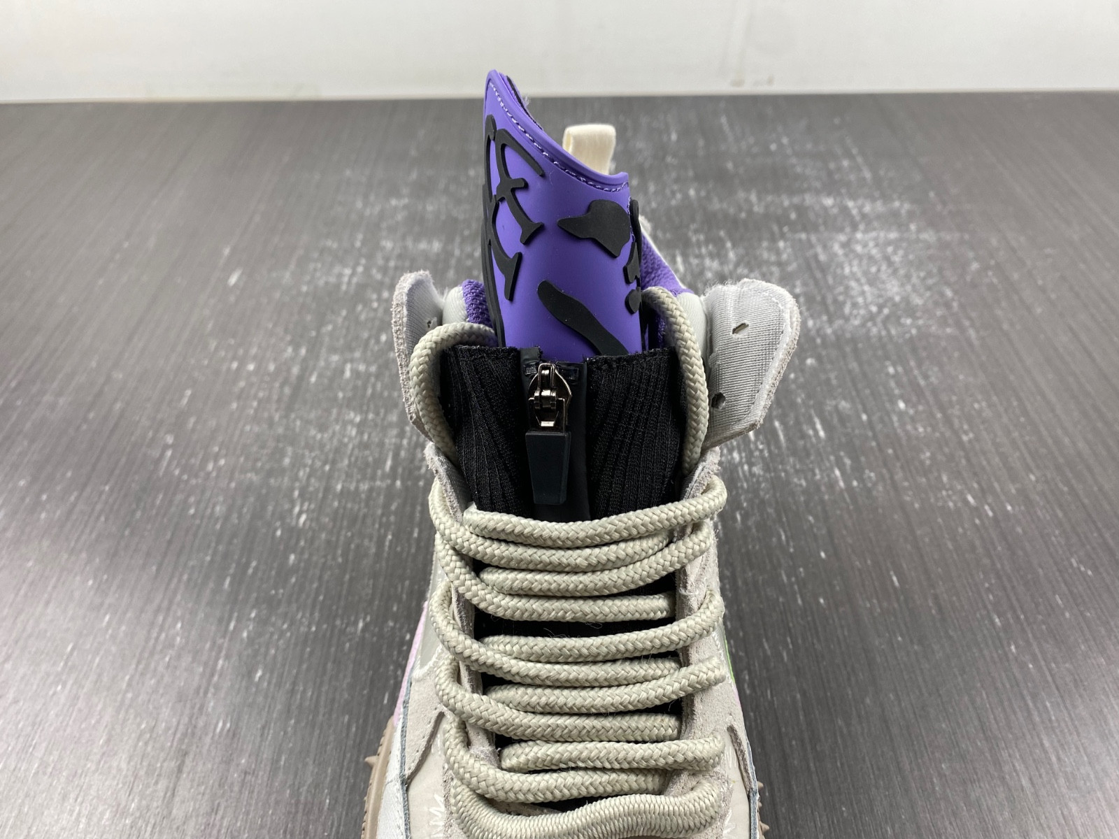 nike off white x air terra forma 