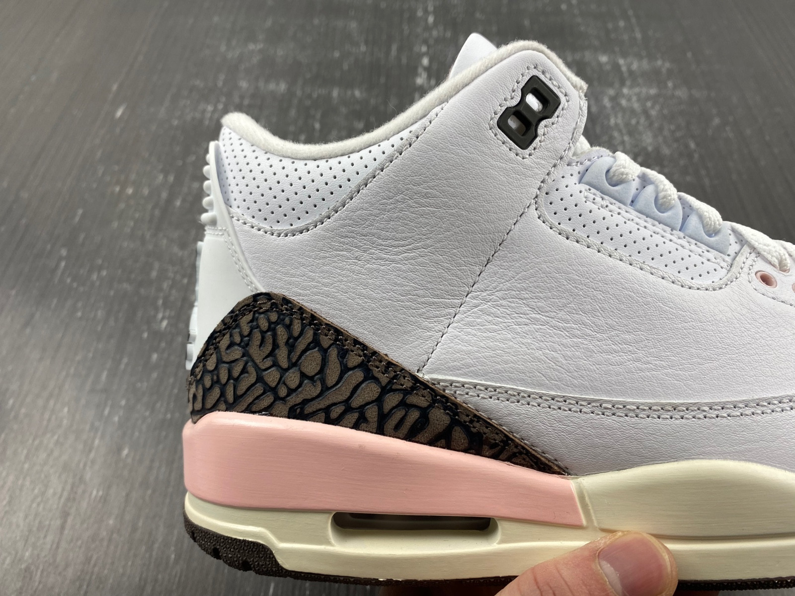 jordan 3 retro neapolitan dark mocha (w) ck9246-102