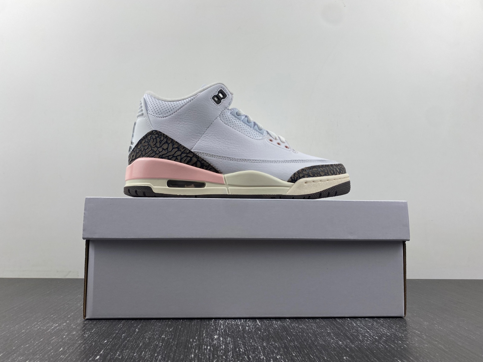 jordan 3 retro neapolitan dark mocha (w) ck9246-102