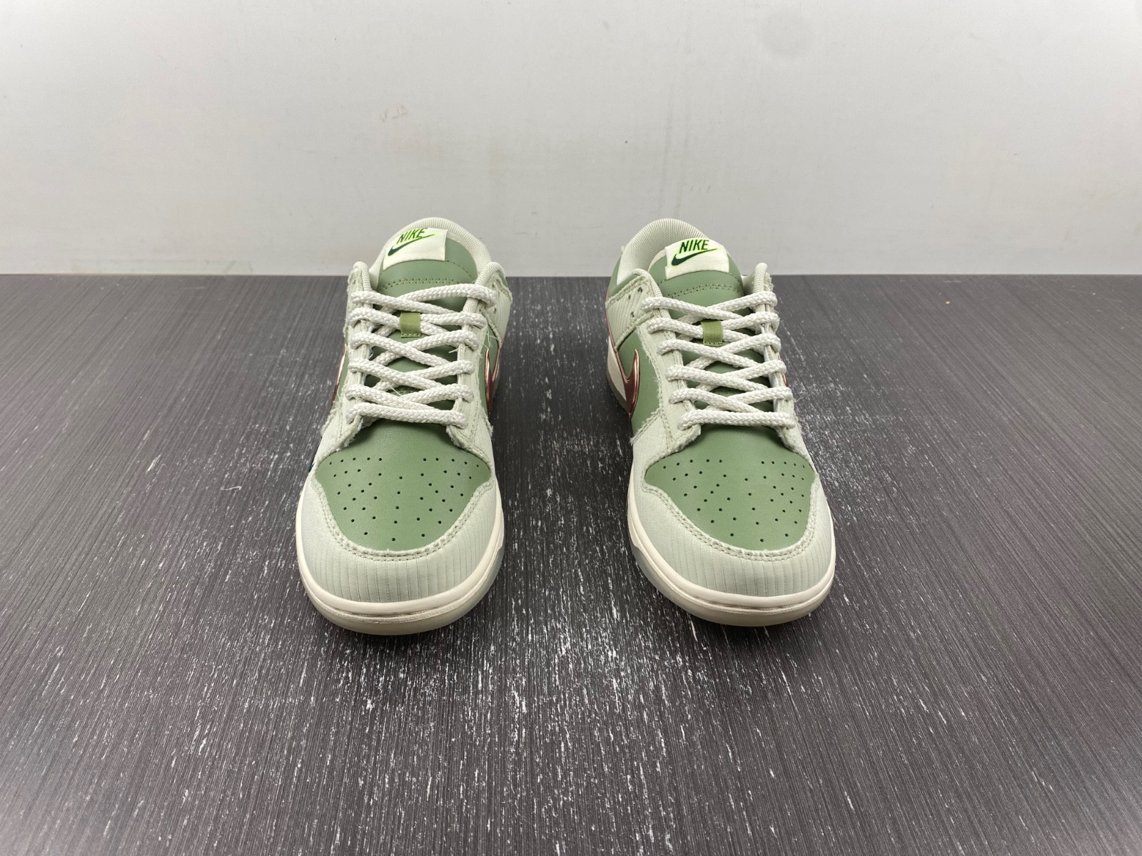 kyler murray x nike dunk low 