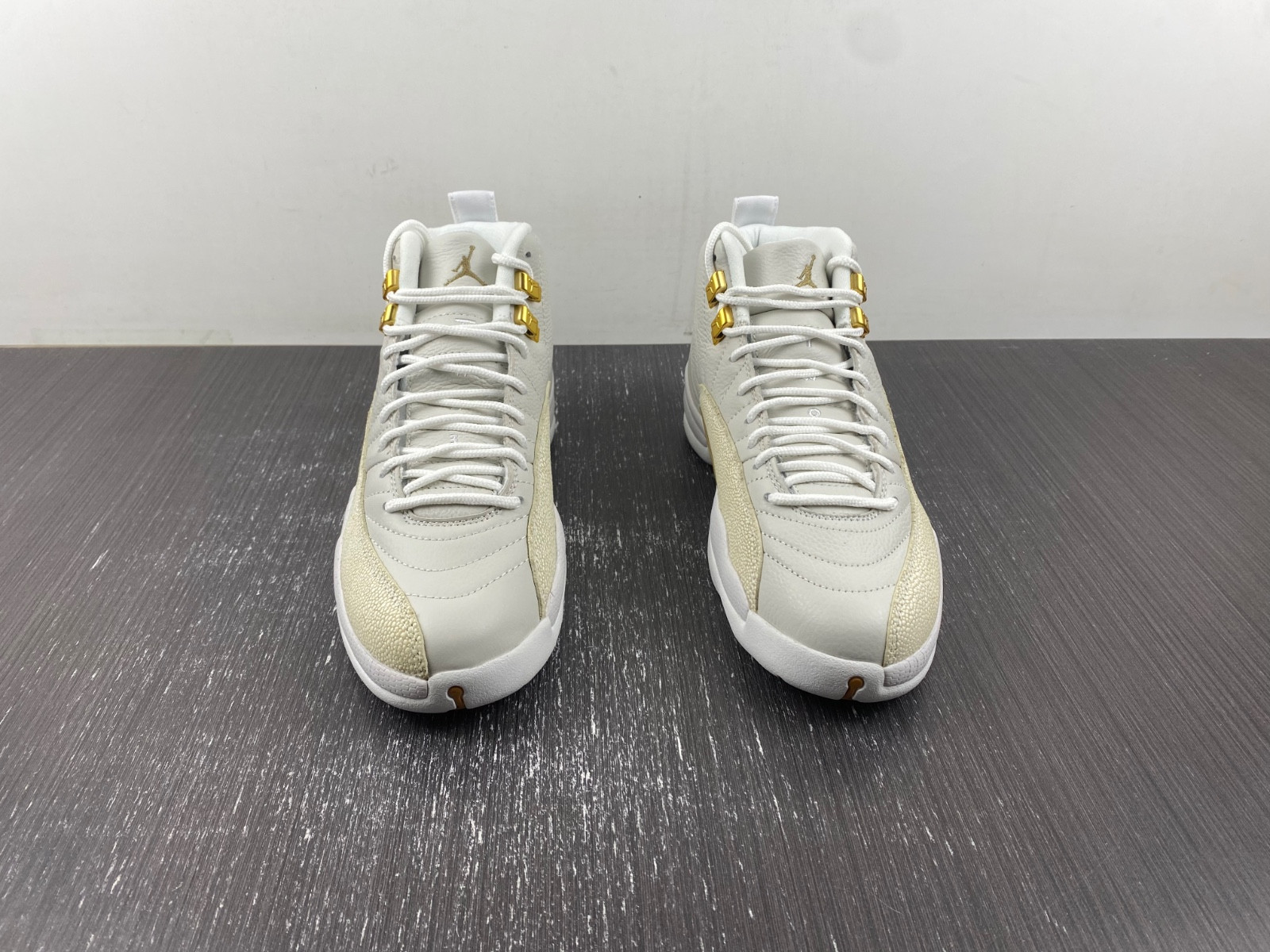 jordan 12 retro ovo white - 873864-102