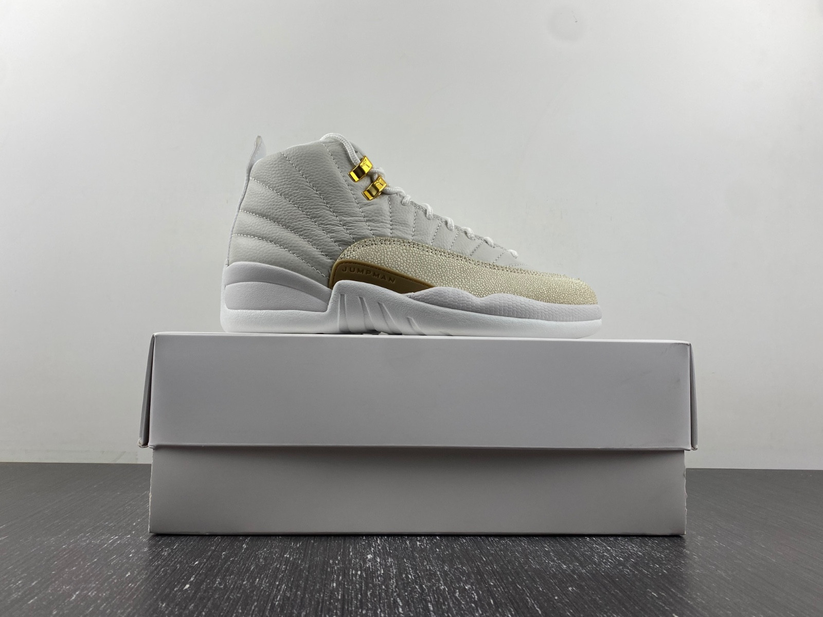jordan 12 retro ovo white - 873864-102