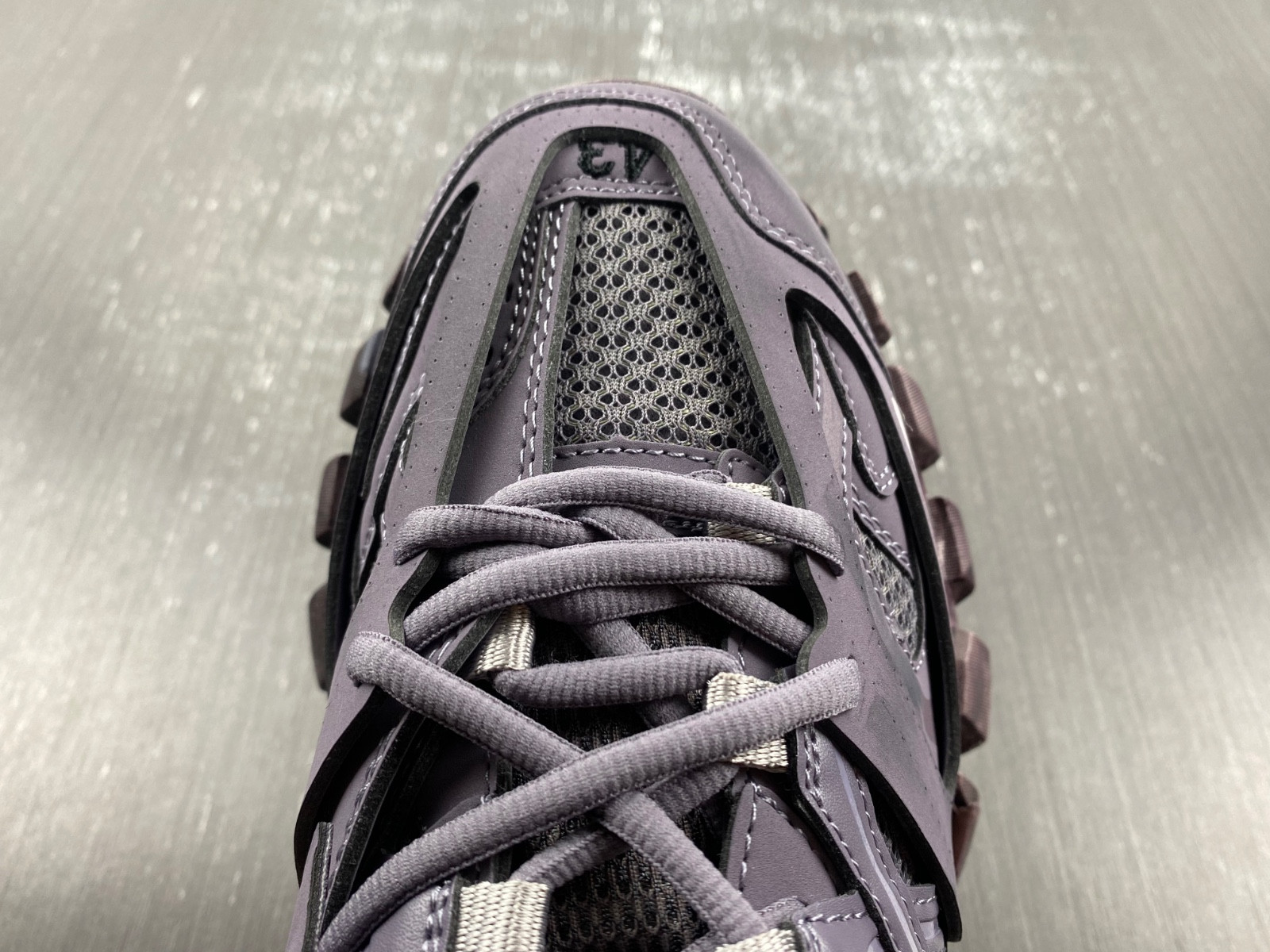 Ba*len*cia*ga track sneaker