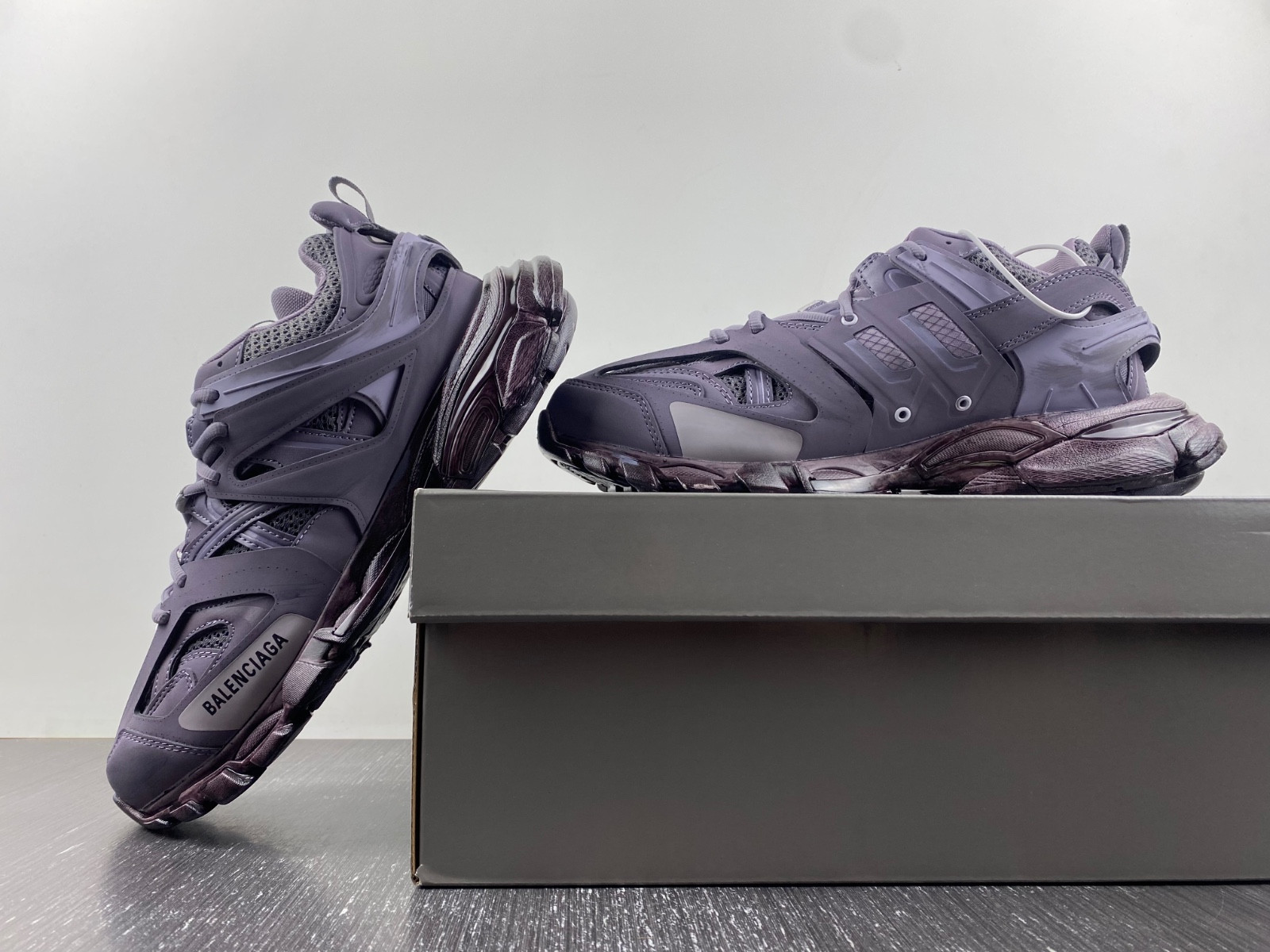 Ba*len*cia*ga track sneaker