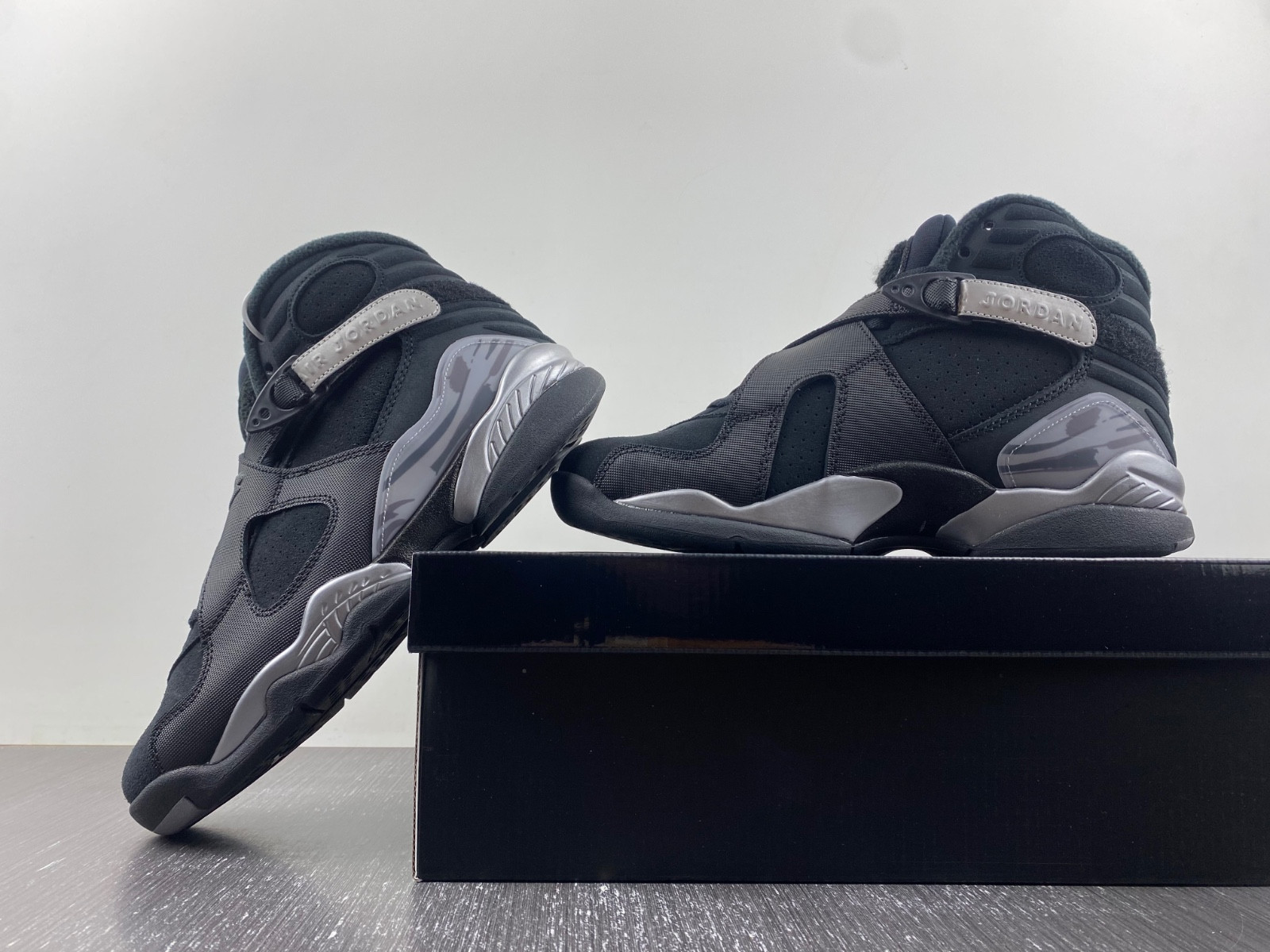 jordan 8 retro winterized gunsmoke men