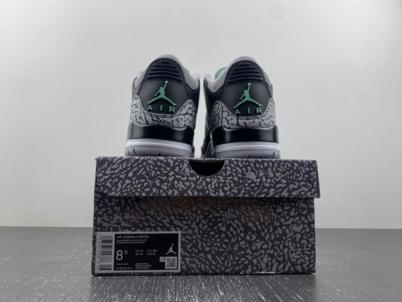 air jordan 3 "green glow" ct8532-031