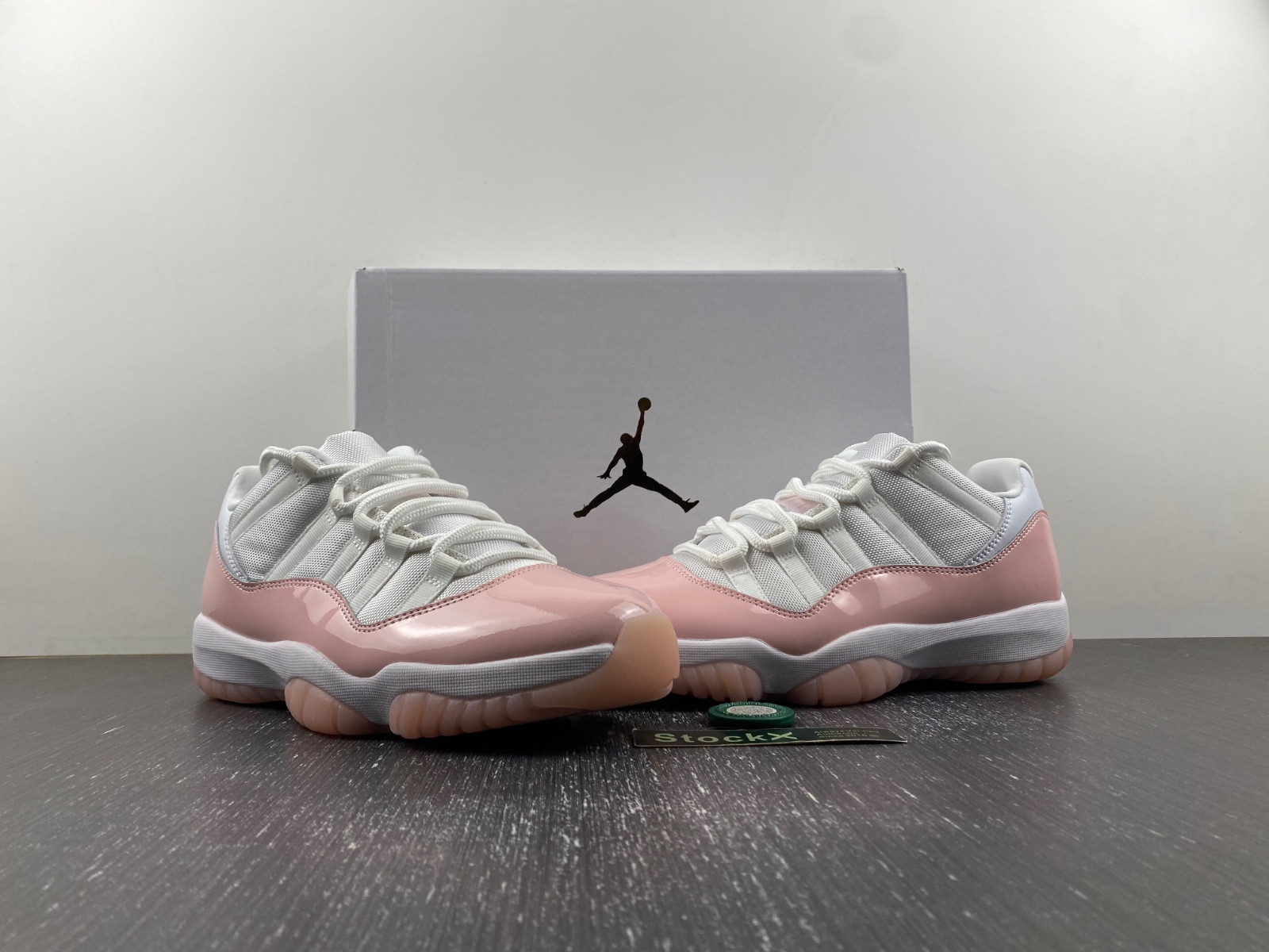 air jordan 11 low legend pink ah7860-160