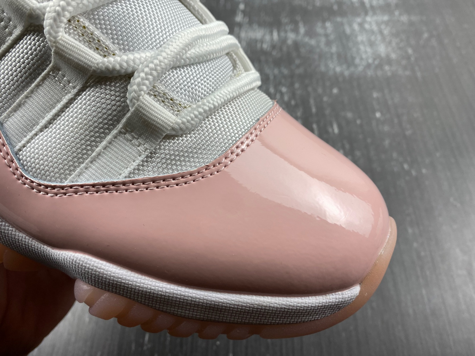 air jordan 11 low legend pink ah7860-160
